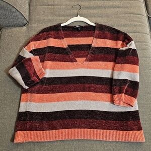 Express Red Brown Orange Striped Cozy V-Neck Top Sweater Size Medium